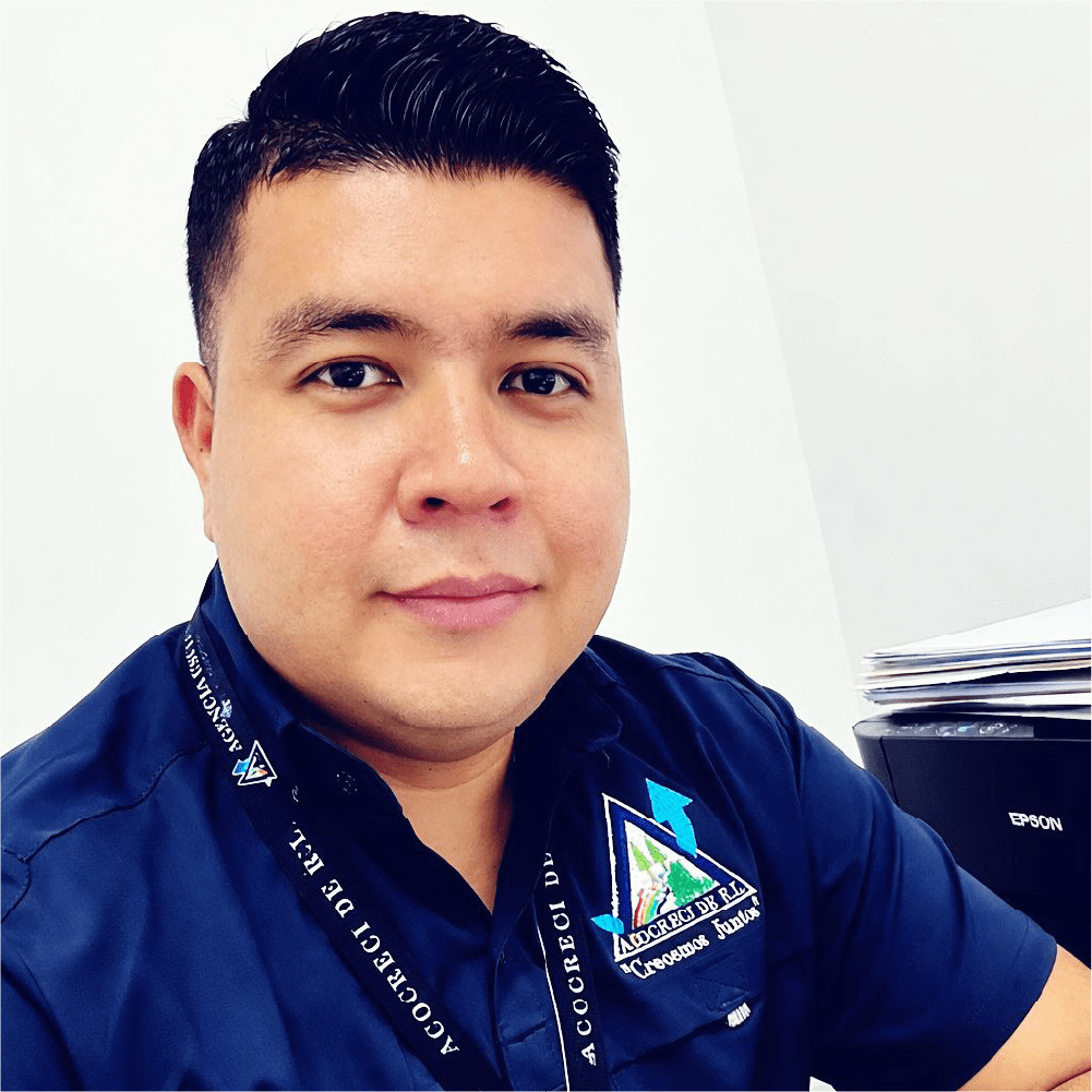 Lic. Osmel Enrique Hernández Machado